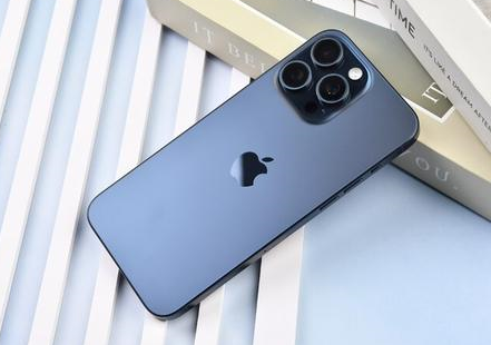坊子苹果维修点分享iPhone 15 Pro Max屏幕更换全新实操风险 